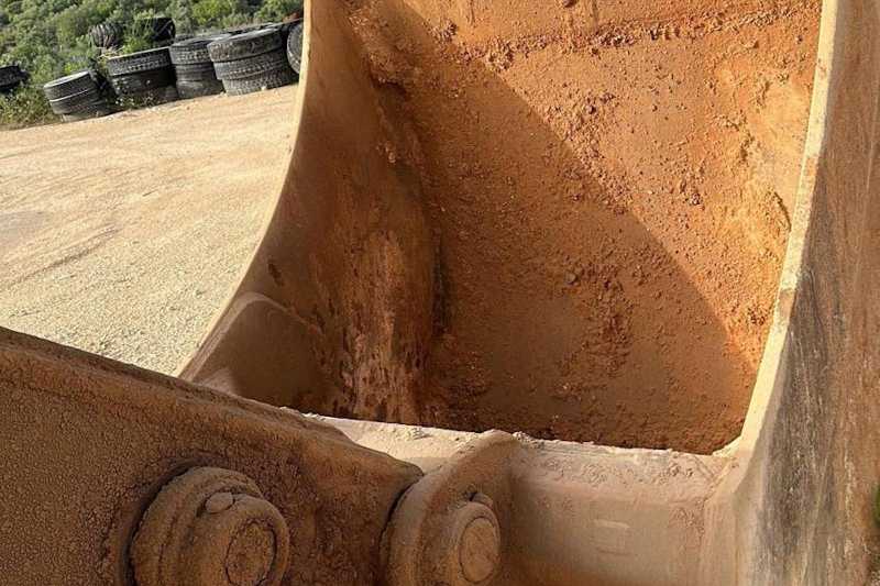 OmecoHub - Immagine FIAT HITACHI FH450LCH.3